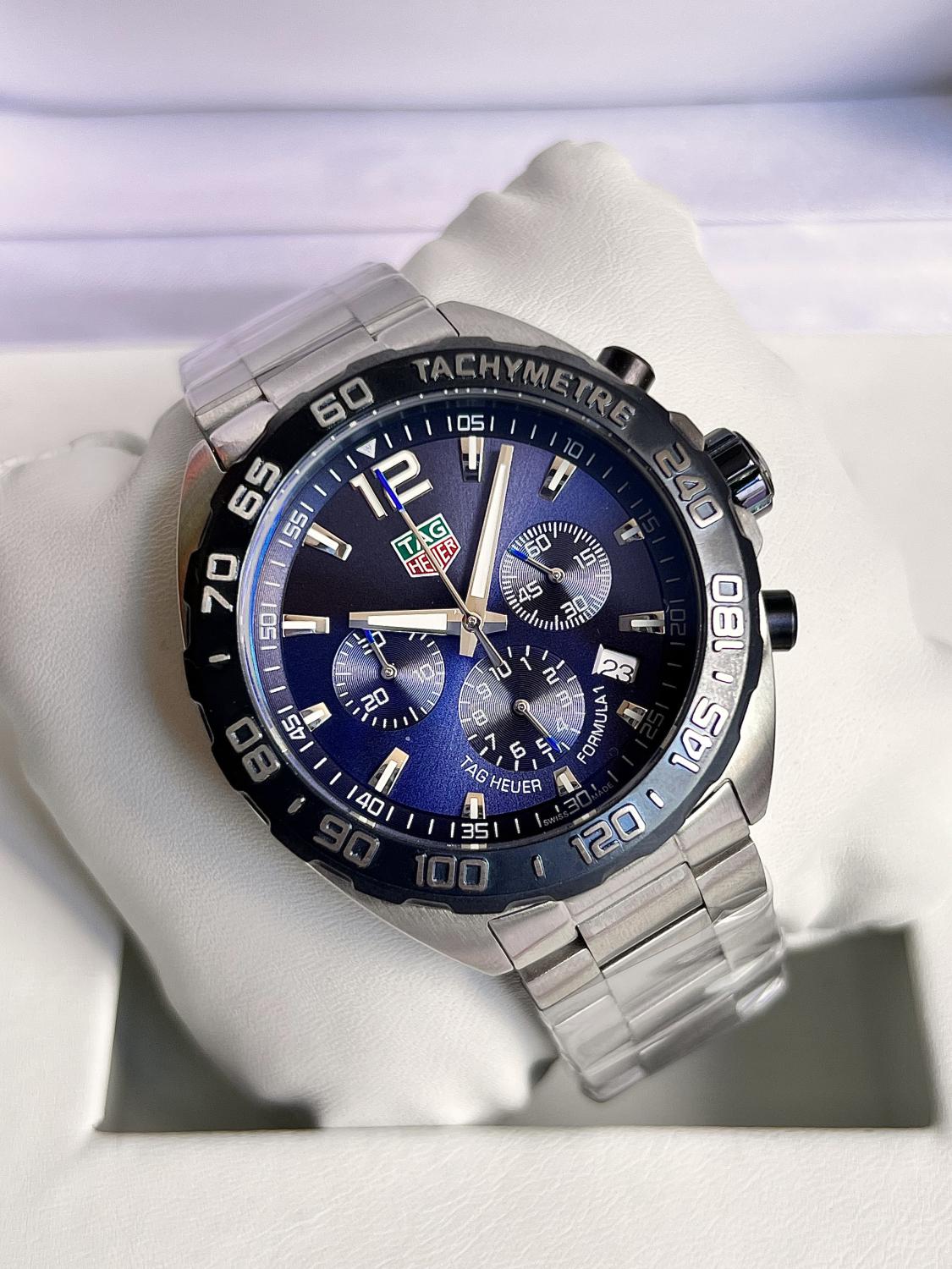 TAG HEUER FORMULA 1 CHRONOGRAPH BLUE DIAL SILVER - GalaxyPlace.pk