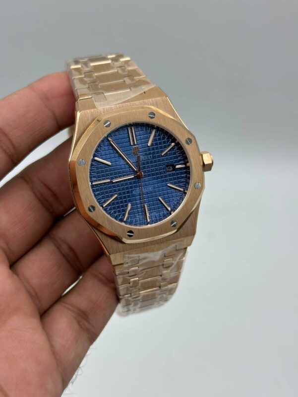 Audemars-Piguet-Royal-Oak-Blue-Dial-Rose-Gold