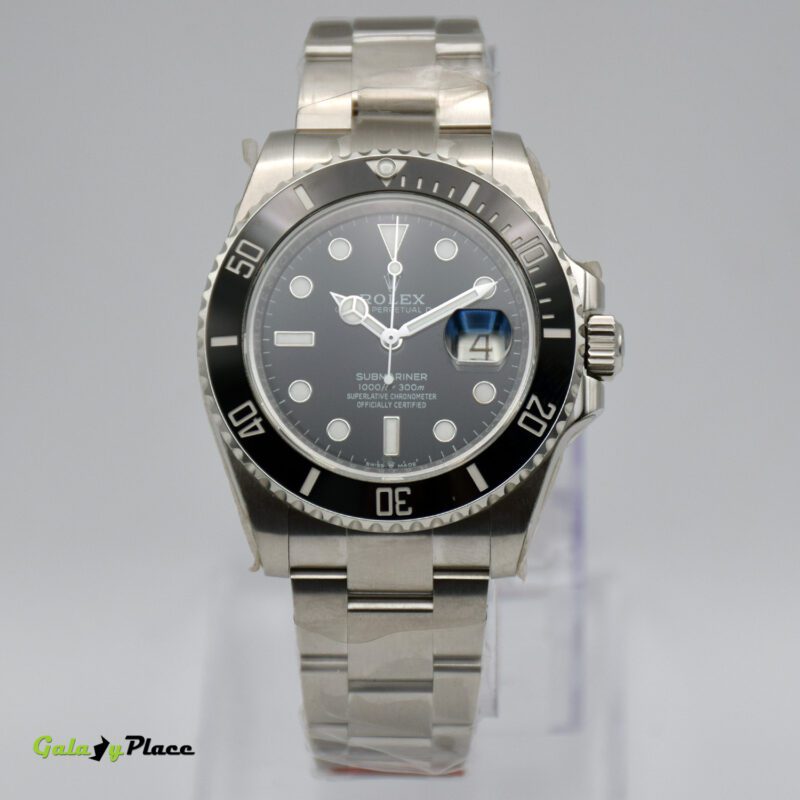 ROLEX SUBMARINER BLACK DIAL SILVER CHAIN
