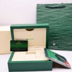 watch box items