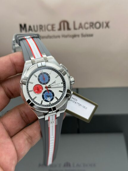 MAURICE LACROIX AIKON CHRONOGRAPH WHITE DIAL QUARTZ RUBBER STRAP