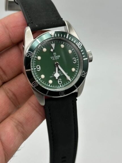 Tudor-Heritage-Green-Bay-Black-Dial