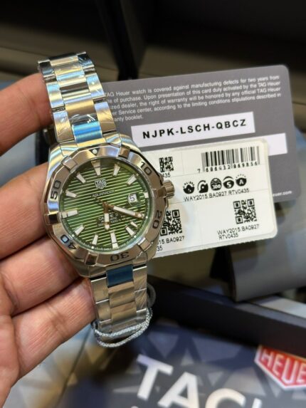 Tag-Heuer-Aquaracer-Clb-5-Green-Dial