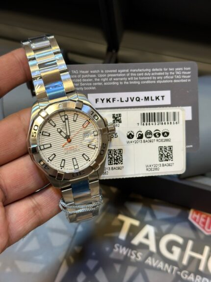 Tag-Heuer-Aquaracer-White-Dial