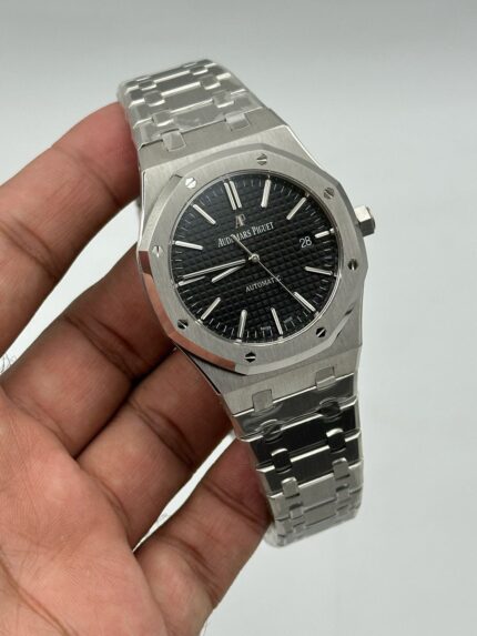 Audemars-Piguet-Royal-Oak-Black-Dial