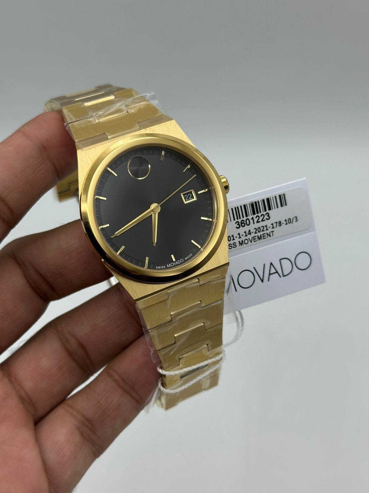 Movado-Bold-Quest-Black-Dial-Gold Movado-Bold-Quest-Black-Dial-Gold