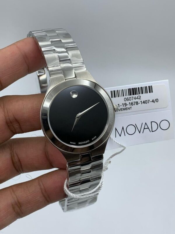Movado-Juro-Black-Dial-Silver
