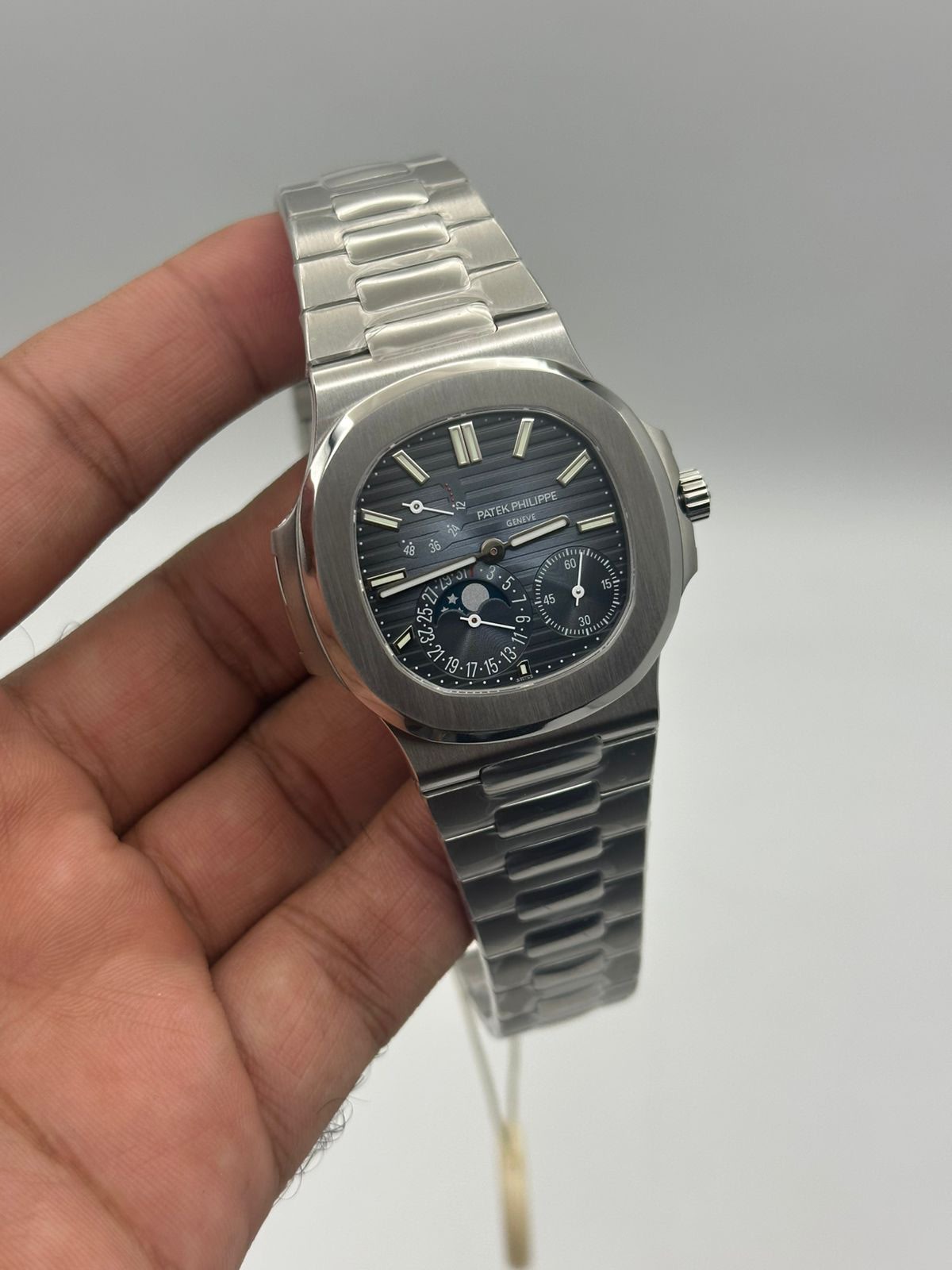 Patek-Phillipe-5712-Blue-Dial-Moon-Phase Patek-Phillipe-5712-Blue-Dial-Moon-Phase