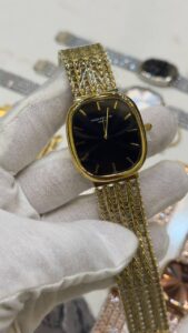 Patek-Phillipe-Ellipse-Black-Dial-Gold