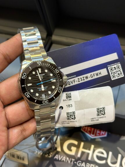 Tag-Heuer-Aquaracer-Black-Dial-Black-Bazel