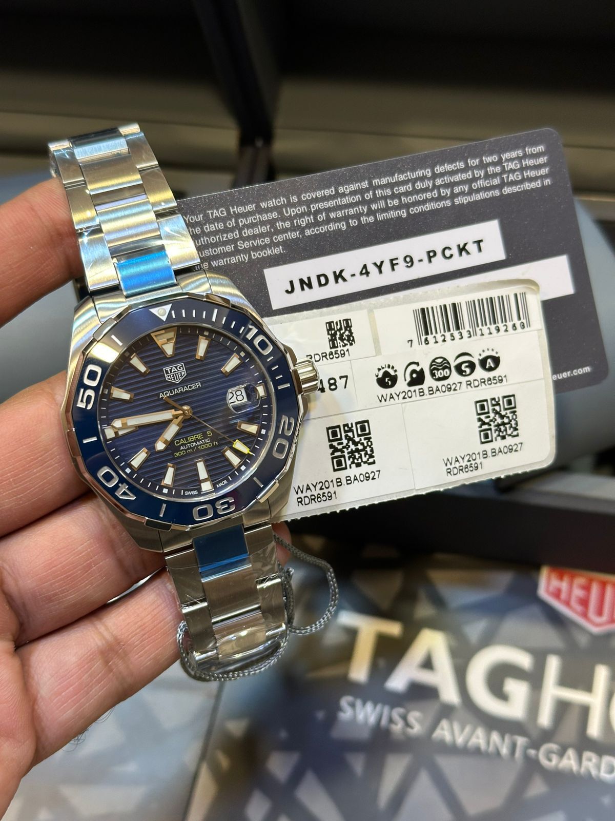 Tag-Heuer-Aquaracer-clb-5-Blue-Dial-Blue-Bazel Tag-Heuer-Aquaracer-clb-5-Blue-Dial-Blue-Bazel