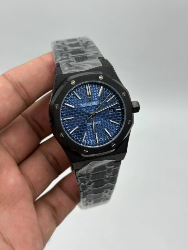 Audemars-Piguet-Royal-Oak-Blue-Dial-Black