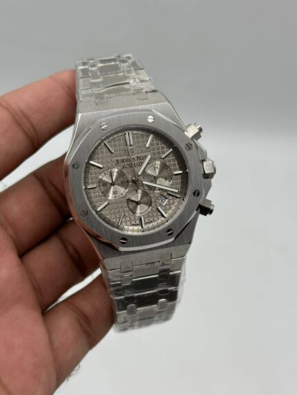 Audemars-Piguet-Royal-Oak-Grey-Dial-Chronograph-Silver
