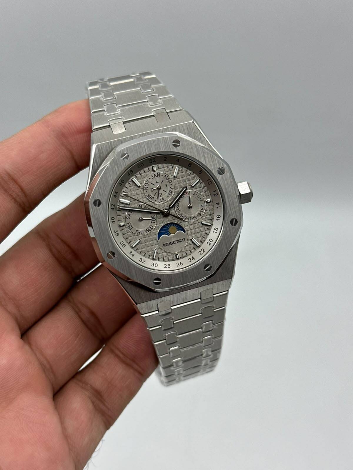 Audemars-Piguet-Royal-Oak-Perpetual-Calendar- Grey-Dial-Chronograph-Silver Audemars-Piguet-Royal-Oak-Perpetual-Calendar- Grey-Dial-Chronograph-Silver