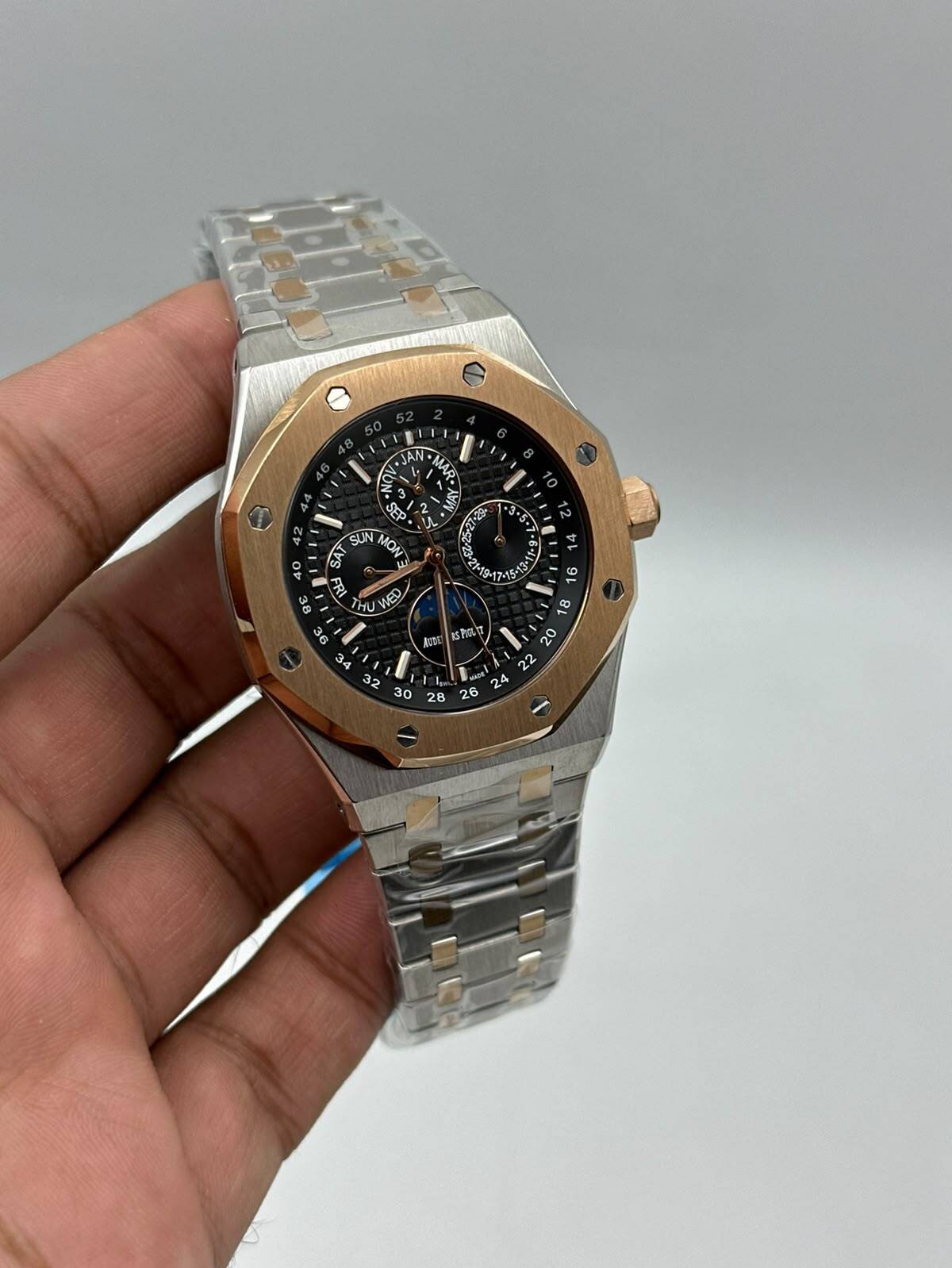 Audemars-Piguet-Royal-Oak-Perpetual-Calendar-Black-Dial-Chronograph-Two-Tone Audemars-Piguet-Royal-Oak-Perpetual-Calendar-Black-Dial-Chronograph-Two-Tone