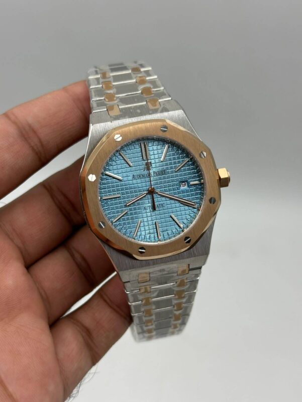Audemars-Piguet-Royal-Oak-Sky-Blue-Dial-Two-Tone