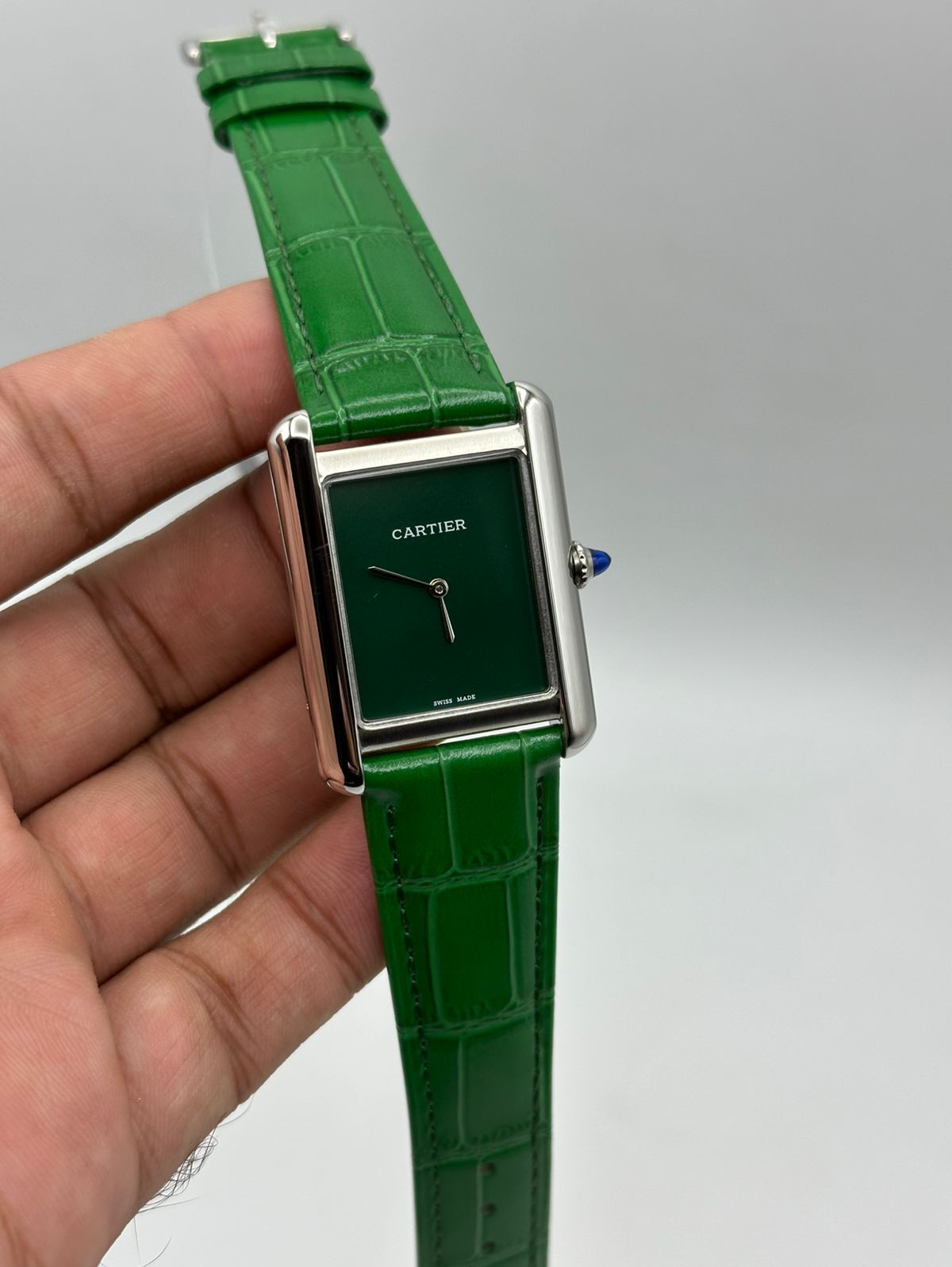 Cartier-Tank-Green-Dial-Green-Leather-Strap-Silver Cartier-Tank-Green-Dial-Green-Leather-Strap-Silver