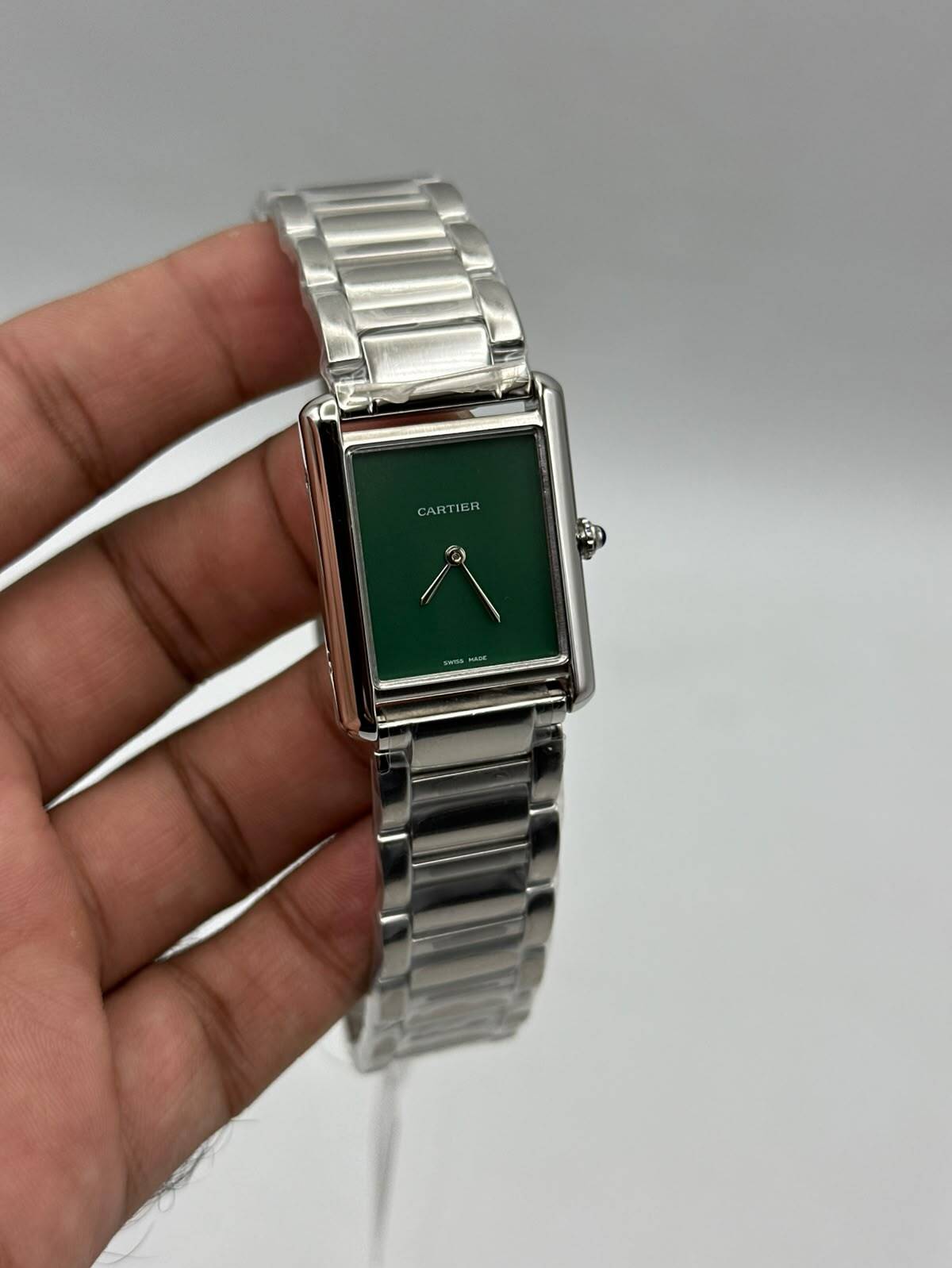 Cartier-Tank-Must-De-Green-Dial-Silver Cartier-Tank-Must-De-Green-Dial-Silver