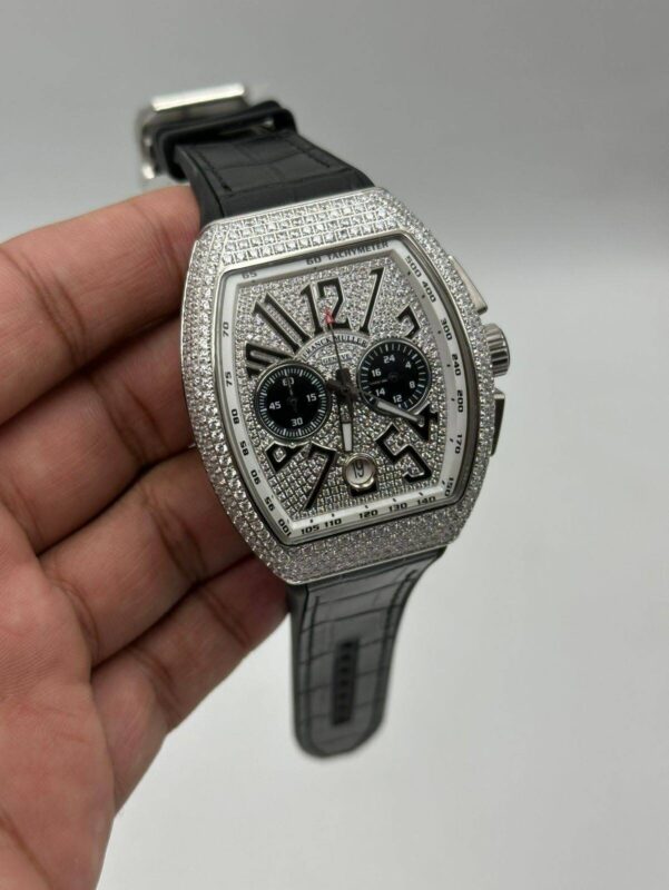Franck-Muller-Vanguard-Chronograph-Silver-Dial-Stone's-Bazel-Leather-Strap