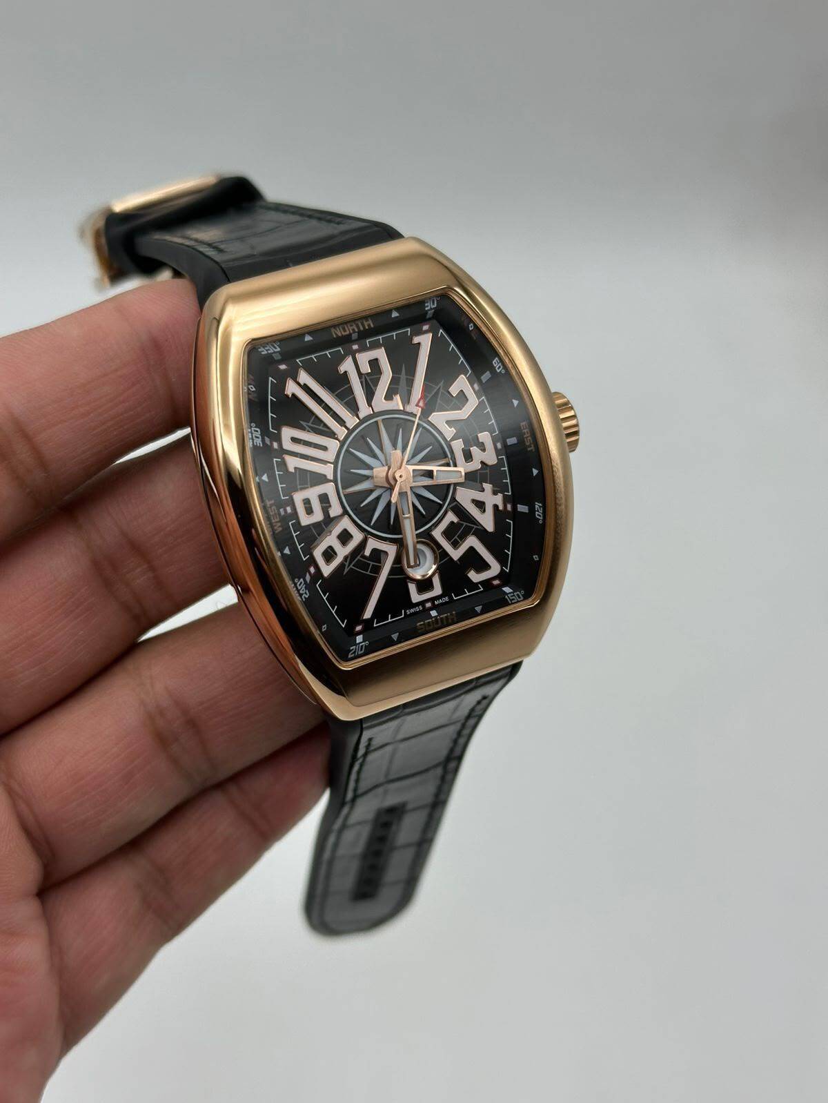 Franck-Muller-Vanguard-Yachting-Black-Dial-Leather-Strap-Rose-Gold Franck-Muller-Vanguard-Yachting-Black-Dial-Leather-Strap-Rose-Gold