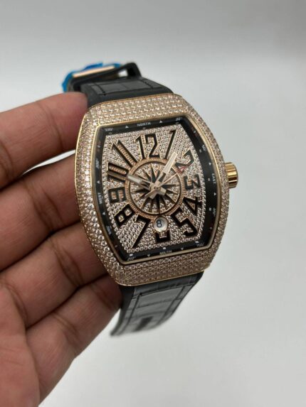Franck-Muller-Vanguard-full-Diamond-Paved-Case-Dial-Rose-Gold-Black-Strap