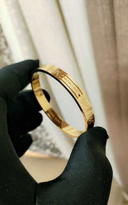 Michael-Kors-Heritage-Bangle