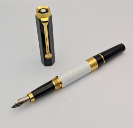Montblanc-Writers-Edition-William-Shakespeare-Fountain-Pen