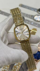 Patek-Phillipe-Ellipse-Silver-Dial-Gold