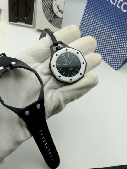 Audemars-Piguet-Swatch-Bioceramic-Royal-Pop-Ocho-Negro