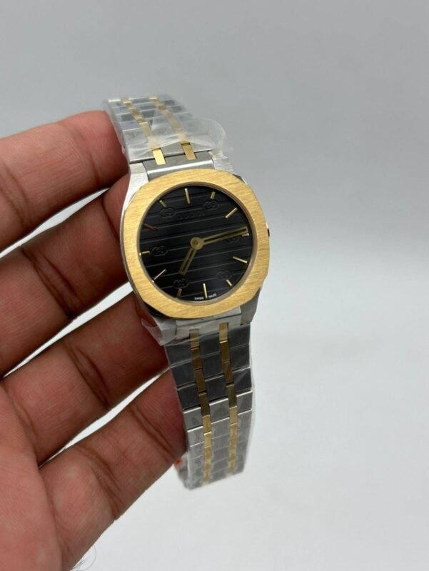 Gucci-25h-Black-Dial-Two-Tone
