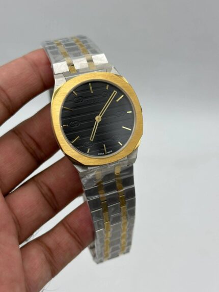 Gucci-25h-Black-Dial-Two-Tone
