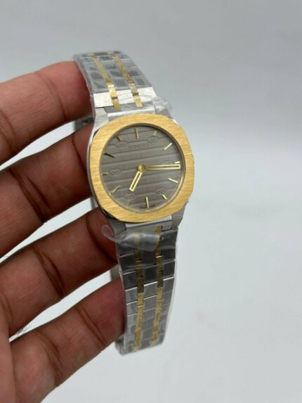 Gucci-25h-Grey-Dial-Two-Tone