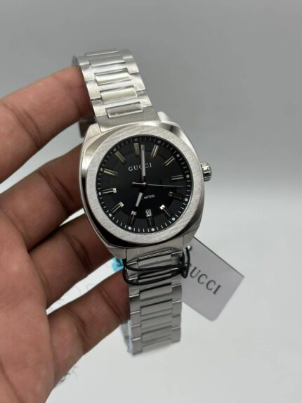 Gucci-GG2570-Black-Dial-Silver