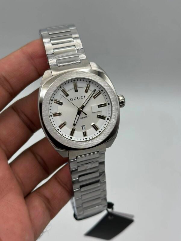 Gucci-GG2570-White-Dial-Silver