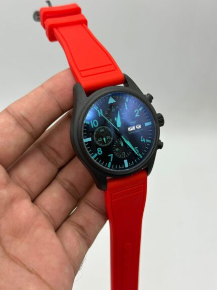 Iwc-Schaff-hausen-Pilot's-Black-Dial-Rubber-Strap-Chronograph