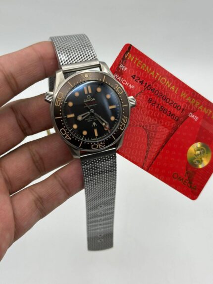 Omega-Sea-Master-Diver-300-Tropical-Brown-Dial-Shappher-Chain