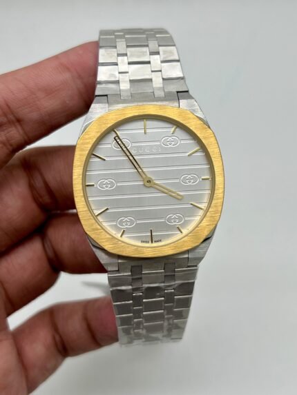 Gucci-25h-White-Dial-Silver.