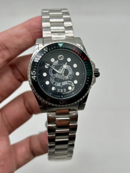 Gucci-Drive-Black-Dial-King-Snake-Silver