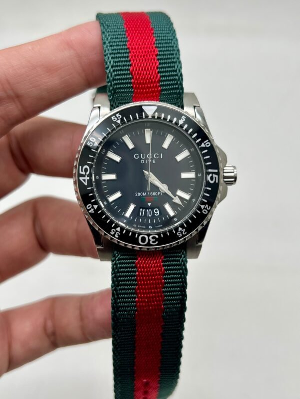 Gucci-Drive-Black-Dial-Nato-Strap