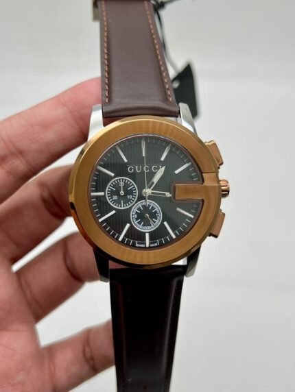 Gucci-G-Black-Dial-Chronograph-Leather-Strap