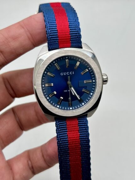 Gucci-GG2570-Blue-Dial-Nato-Strap