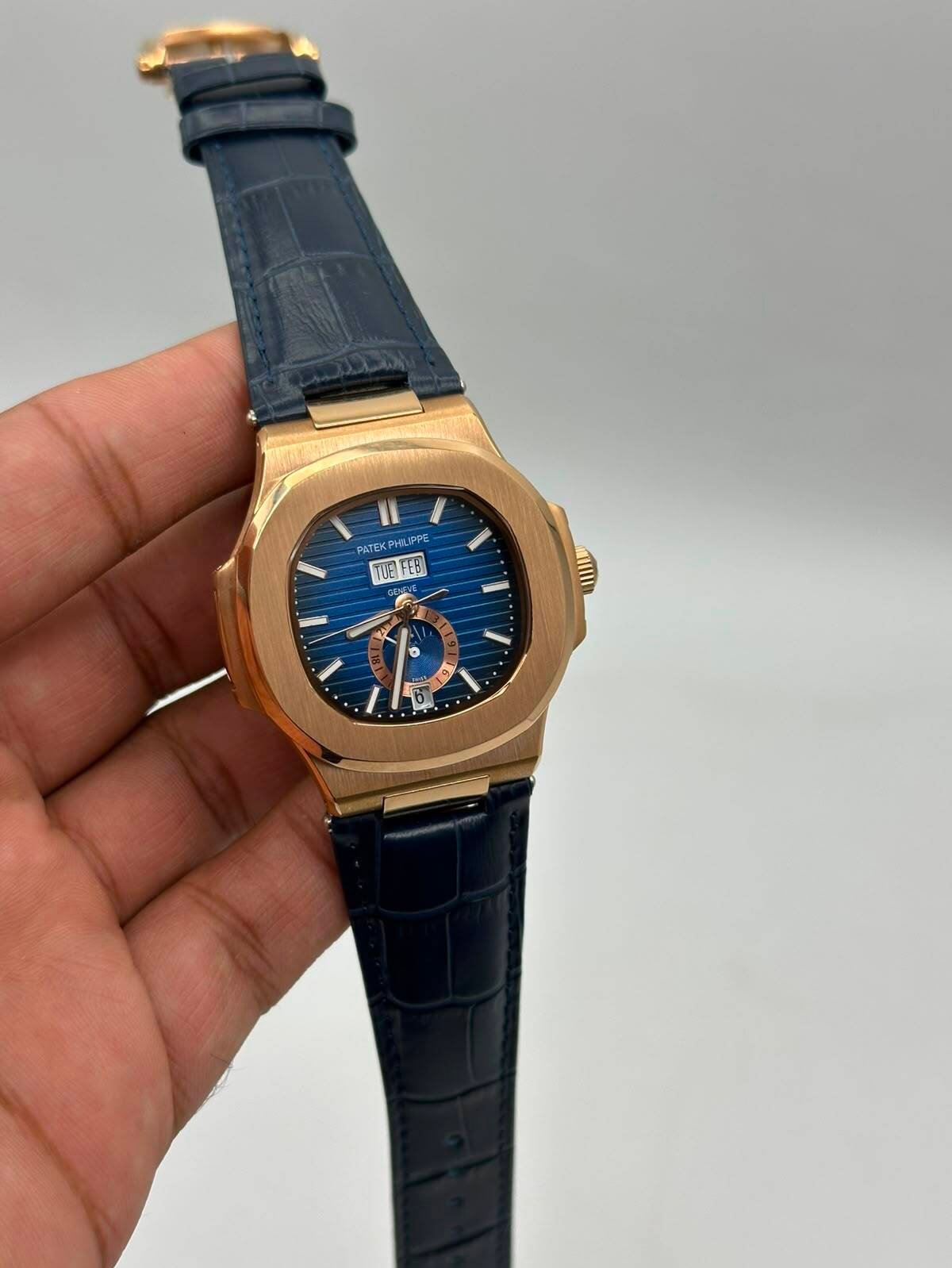 Patek-Philippe-Nautilus-Annual-Calendar-Blue-Dial-Blue-Leather-Strap-Rose-Gold Patek-Philippe-Nautilus-Annual-Calendar-Blue-Dial-Blue-Leather-Strap-Rose-Gold