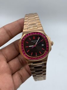 Patek-Philippe-Nautilus-Black-Dial-Diamond-Bazel-Rose-Gold